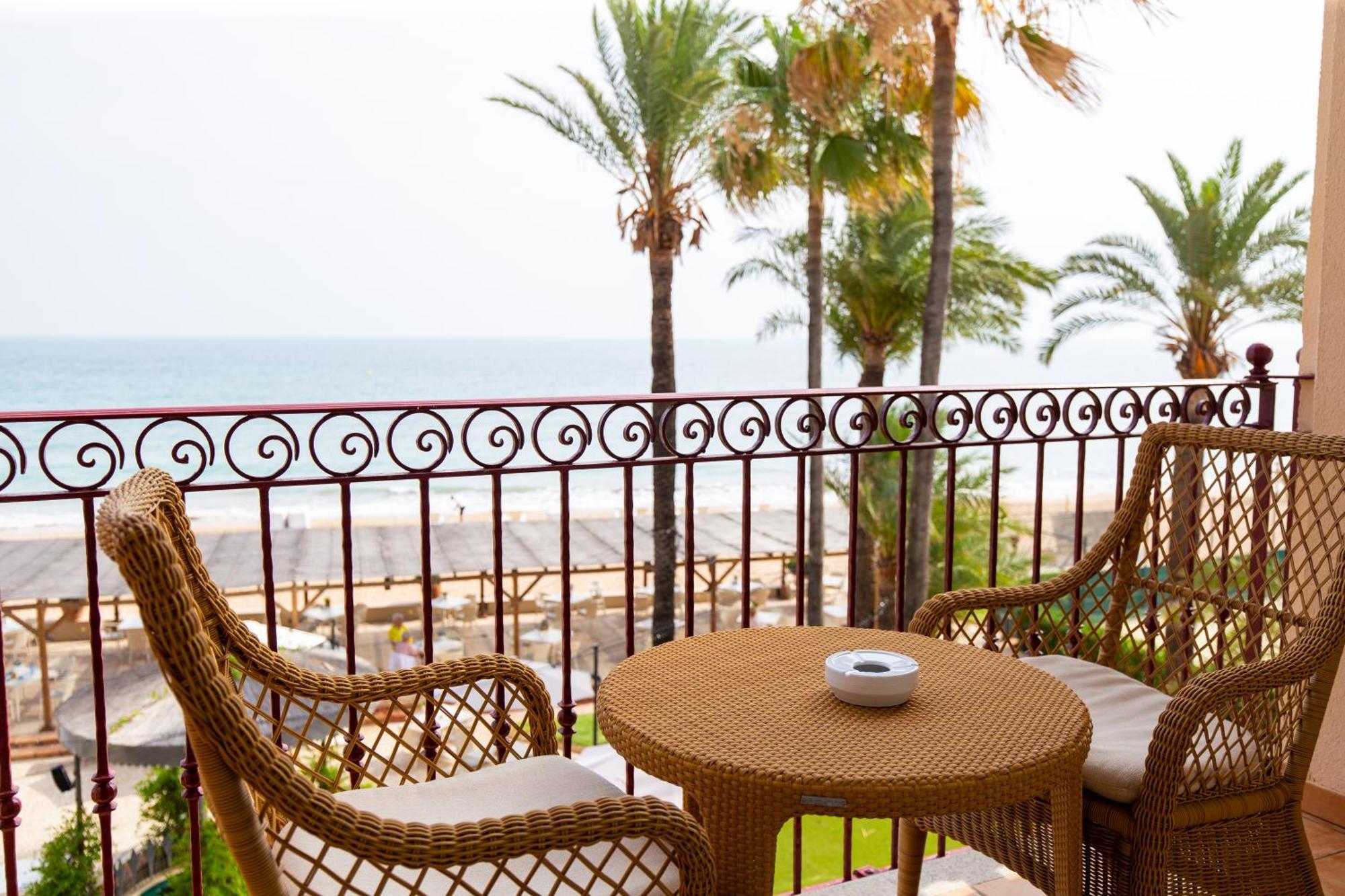 Hotel Los Angeles Denia Room photo