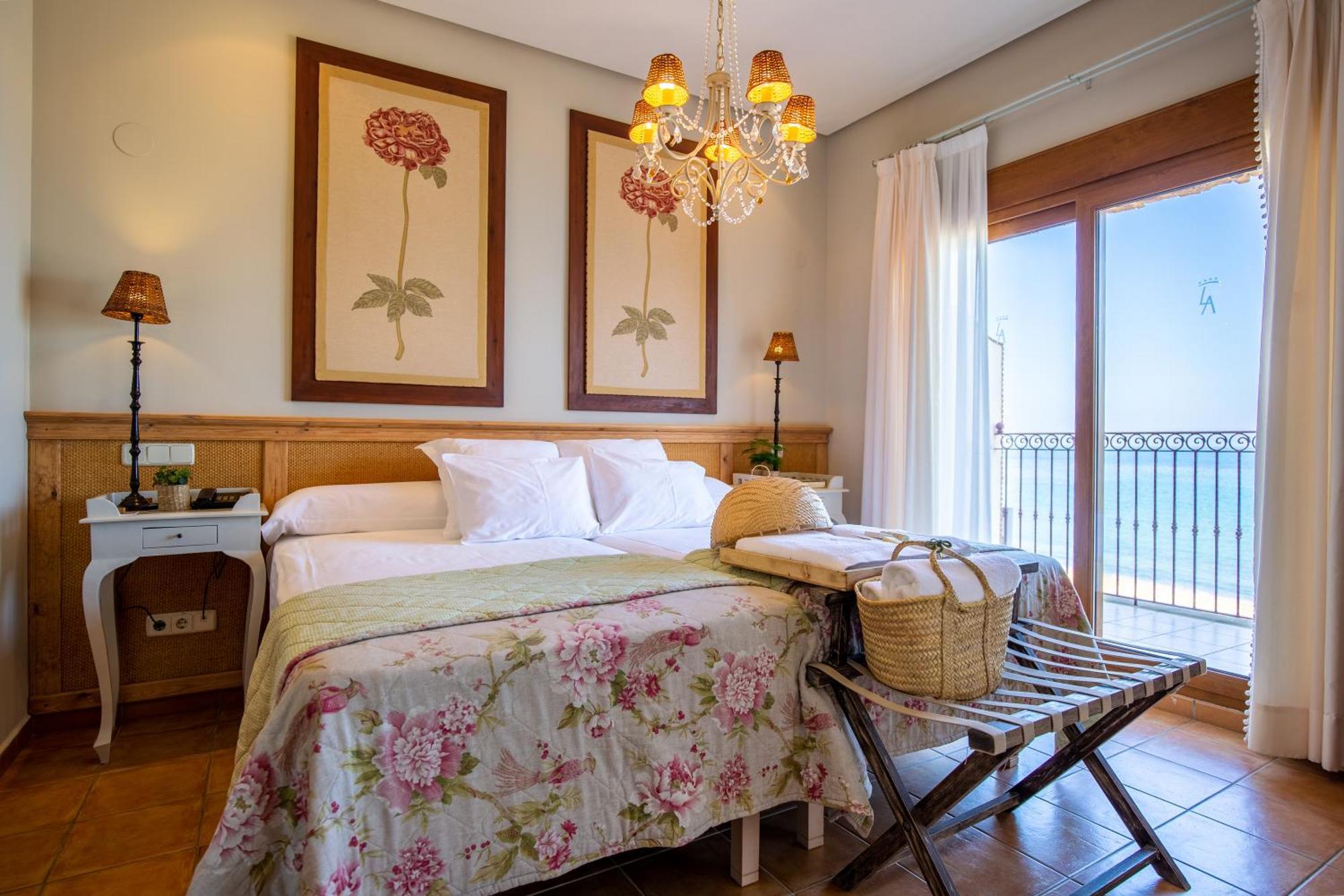 Hotel Los Angeles Denia Room photo